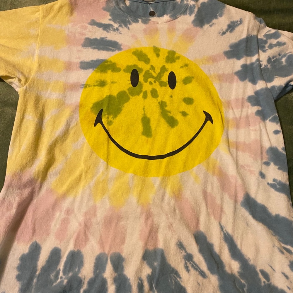 UO tye dye tee